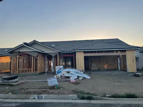 1322 Roma St, Madera, CA 93637 photo 1