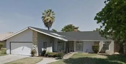 671 E Hazelwood, Lemoore, CA 93245 photo 1
