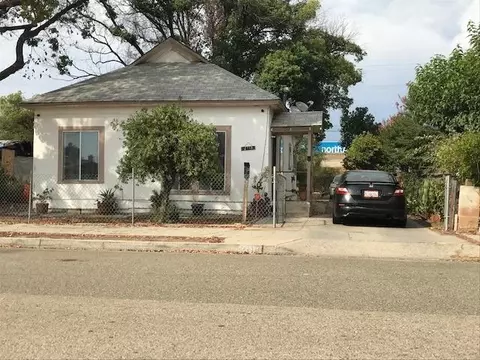 2118 Bauder St, Selma, CA 93662 photo 1