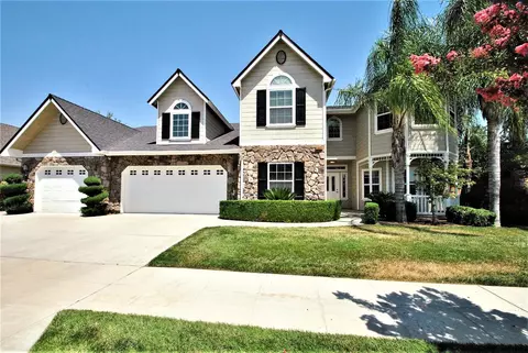 1907 N Karen Ave, Clovis, CA 93619 photo 1