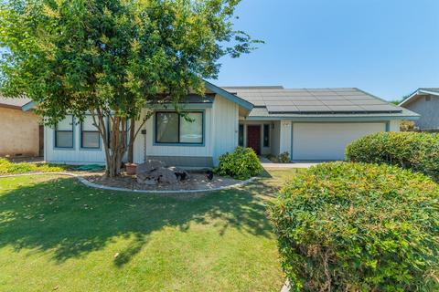 70 Phillip Ave, Clovis, CA 93612 photo 1