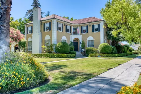 3504 E Huntington Blvd, Fresno, CA 93702