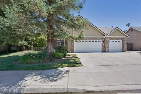 1741 N Orangewood Ave, Clovis, CA 93619 photo 1