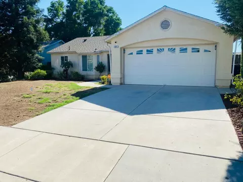 531 Morton Ave, Sanger, CA 93657 photo 1
