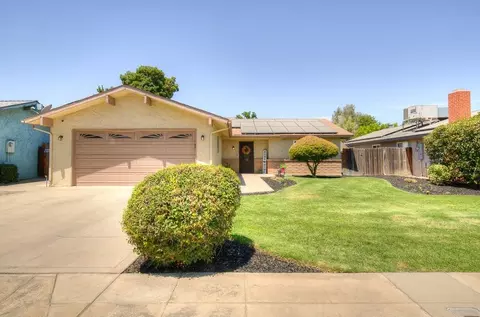 3064 Adler Ave, Clovis, CA 93612 photo 1