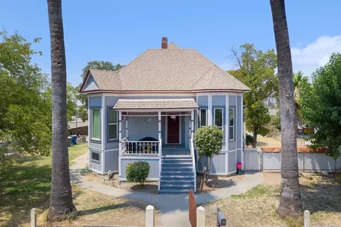 531 I St, Sanger, CA 93657 photo 1