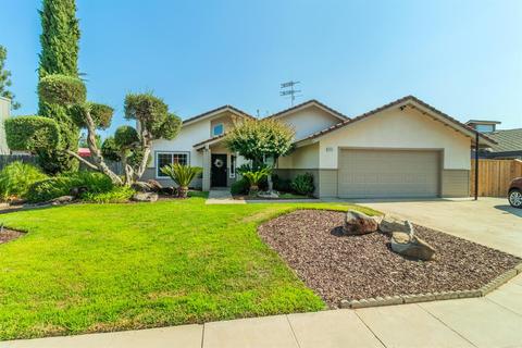 2212 Menlo Ave, Clovis, CA 93611 photo 1