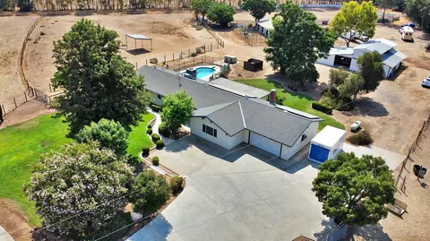 9025 E Browning Ave, Clovis, CA 93619 photo 1