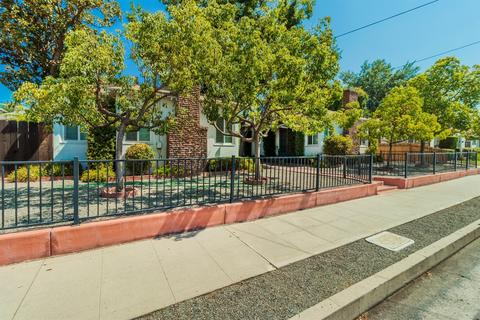 825 E Pine Ave, Fresno, CA 93728 photo 1