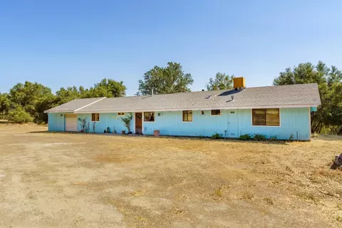 45595 Pine River Rd, Ahwahnee, CA 93601 photo 1