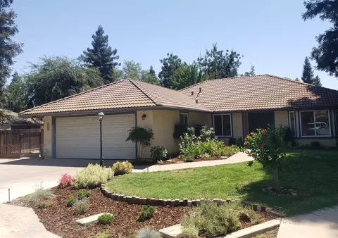 2234 Scott Ave, Clovis, CA 93611 photo 1