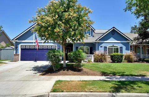 15892 W C St, Kerman, CA 93630 photo 1