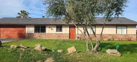 17464 Regal Dr, Madera, CA 93638 photo 1