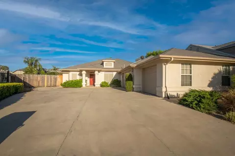 50 N Caesar Ave, Clovis, CA 93612 photo 1