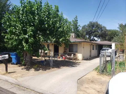 325 Lilly St, Madera, CA 93638 photo 1