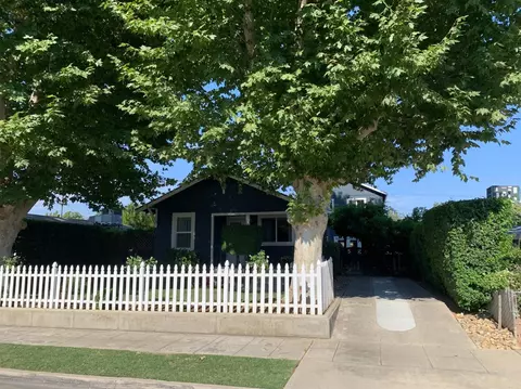 745 N Woodworth, Clovis, CA 93612 photo 1