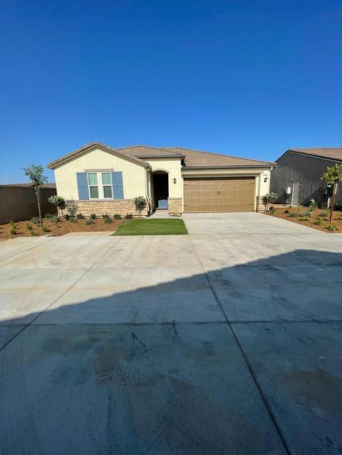 3127 Traverse Ln, Clovis, CA 93619 photo 1
