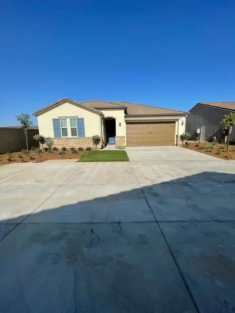 3127 Traverse Ln, Clovis, CA 93619 photo 1
