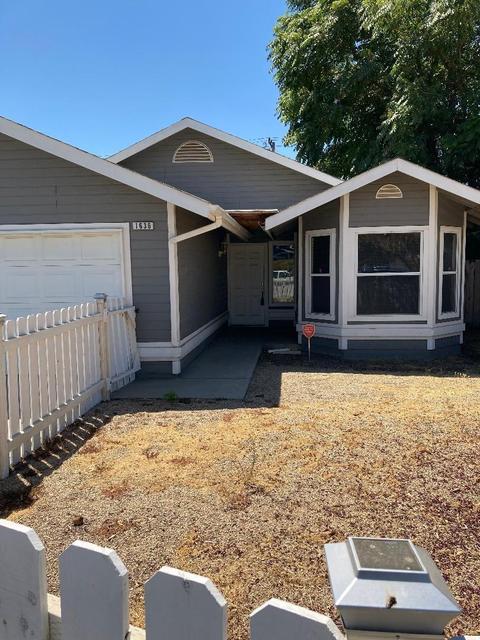 1636 5th St, Clovis, CA 93611 photo 1