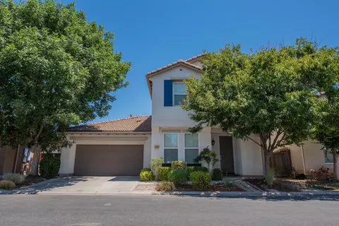 1931 N Dupree Ln, Clovis, CA 93619 photo 1
