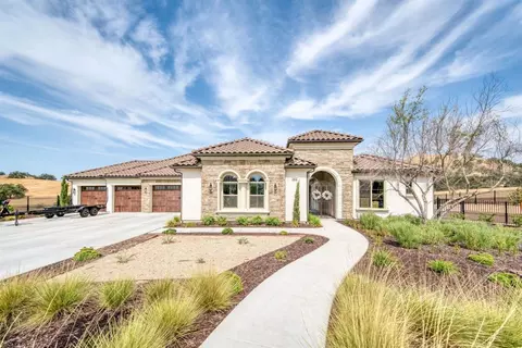 19755 Via Pallazo Dr, Clovis, CA 93619 photo 1