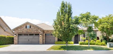 4151 N Newport Bay, Clovis, CA 93619 photo 1