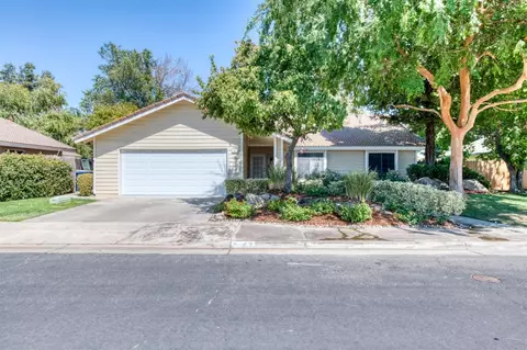 47 N Jasmine Ave, Clovis, CA 93611 photo 1
