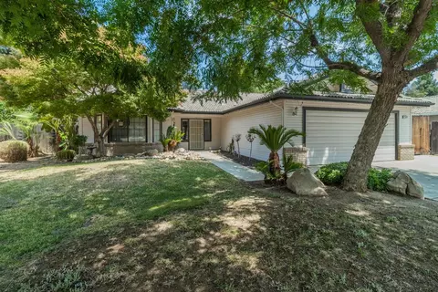 2543 Purvis Ave, Clovis, CA 93611 photo 1