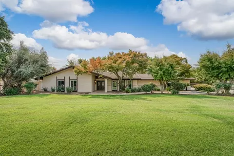 9321 E Bullard Ave, Clovis, CA 93619 photo 1