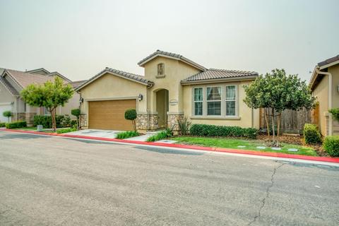 3026 Mount Rainier Ln, Clovis, CA 93619 photo 1