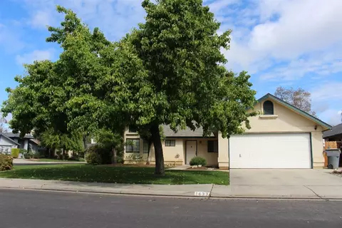 1433 E Fallbrook, Clovis, CA 93611 photo 1