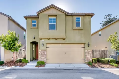 1244 Royalty Way, Clovis, CA 93619 photo 1