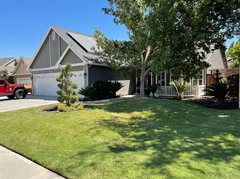 750 S Almond Ave, Kerman, CA 93630 photo 1