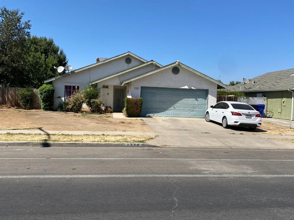1416 South Ave, Orange Cove, CA 93646 1 photo MLS 564241 Movoto
