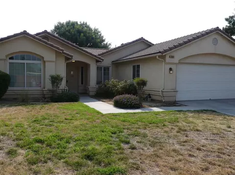 104 Phillip Way, Chowchilla, CA 93610 photo 1