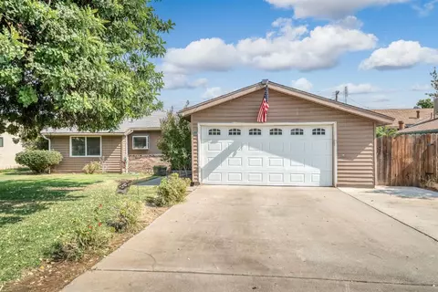 535 Scott Ave, Clovis, CA 93612 photo 1