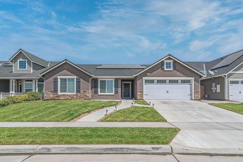 3086 5th St, Sanger, CA 93657 photo 1
