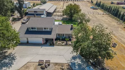 11839 E Ashlan Ave, Sanger, CA 93657 photo 1