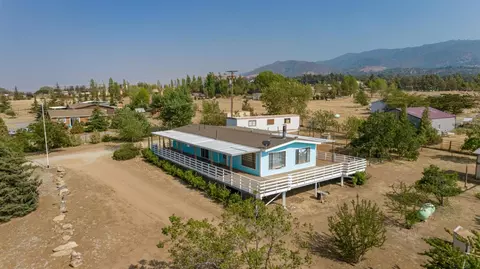 20830 Neely Ave, Tehachapi, CA 93561 photo 1