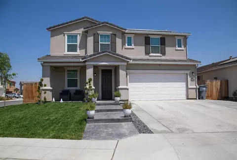 6898 E Lorena Ave, Fresno, CA 93727 photo 1