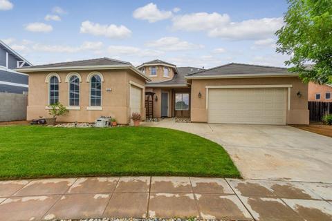 494 Hanson Ave, Clovis, CA 93611 photo 1