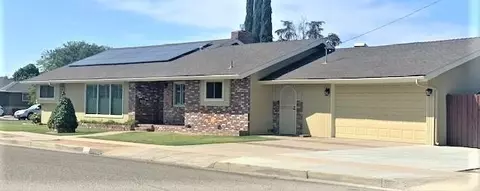 459 E Linzmeier Dr, Dinuba, CA 93618 photo 1