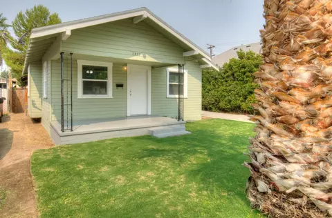 2527 D St, Selma, CA 93662 photo 1