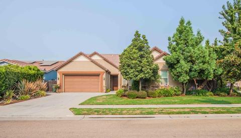3216 Blackwood Ave, Clovis, CA 93619 photo 1