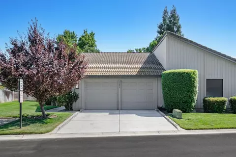1698 Tollhouse Ln, Clovis, CA 93611 photo 1