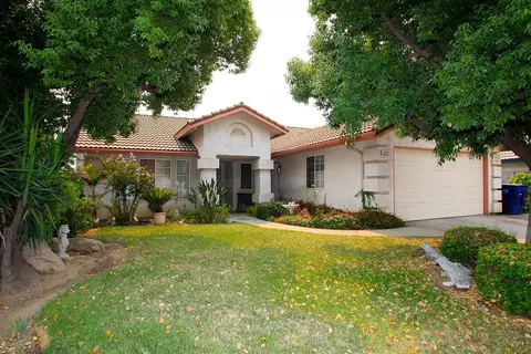 2687 Fowler Ave, Clovis, CA 93611 photo 1