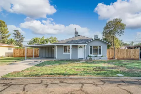 134 E Hampton Way, Fresno, CA 93704 photo 1