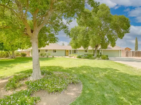 14944 Huntington Rd, Madera, CA 93636 photo 1