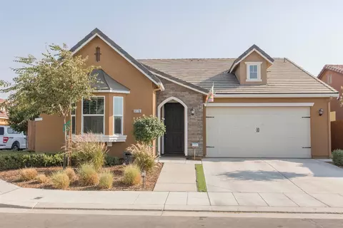 3776 Saginaw Ave, Clovis, CA 93619 photo 1