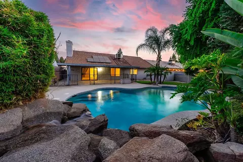 1463 Locust Ave, Clovis, CA 93611 photo 1